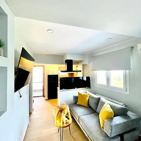 شقة Iris Luxury House *