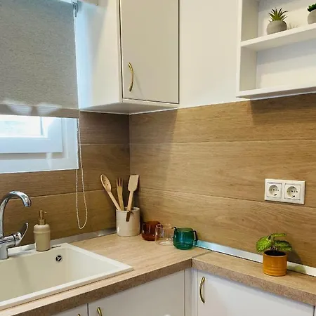 Iris Luxury House Ájoi Déka