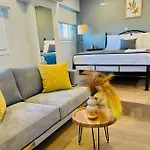 Iris Luxury House Áyioi Dhéka